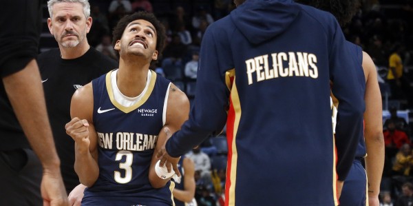 AG体育-对攻大战！鹈鹕与爵士全场共出手210次 单队出手数均超100次